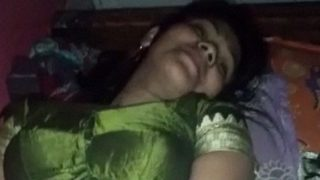 Pengantin Baru Malu-malu Buka Puki Di Depan Suami