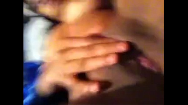 Desi Montok Sange, Foto Selfie Hotnya Bikin Ngilu
