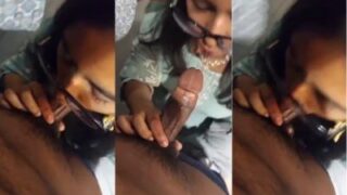 Cewek Muda Lagi Ngasih Blowjob Ke Pria India Di Toilet