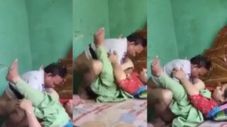 Ibu Tetangga Bayar Kontrakan Pakai Goyangannya Sama Tuan Tanah.