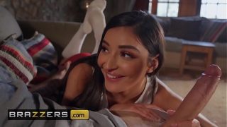 Remaja Doyan Yang Gede – (emily Willis, Danny D) – Latihan Bikin Pelacur Sempurna – Brazzers