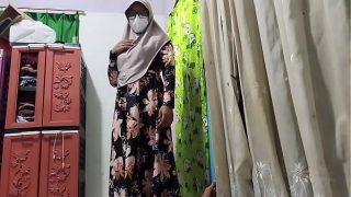 Bu Guru Grebek Murid Lagi Colmek, Langsung Diajak Crot Bareng.