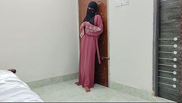 Ngentot Pertama Kali Sama Pacar Hijab India Yang Malu-malu, Crot Di Dalem