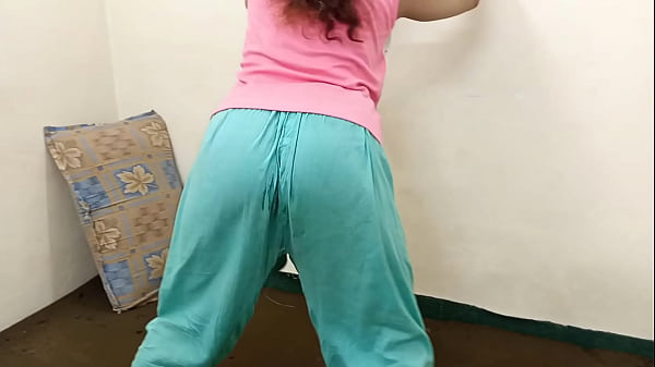 Ngentot Memek Tiri Sambil Ngocok Pantat, Bokep Hot Viral