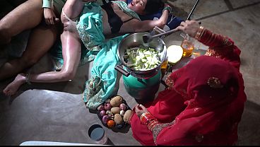 Ibu Tiri Di Dapur, Siap Masak Pakai Bumbu Rahasia, Lidah Sampai Ke Ubun-ubun