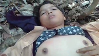 Anak Pramuka Nungging Di Kebun, Siap Digarap.