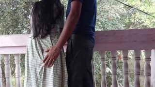 Guru Besar Mesum Manjain Murid Montoknya Di Rumah.