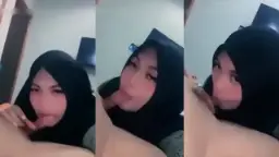 Hijab Cantik Ngewe Pacar Sambil Nyedot Kontol
