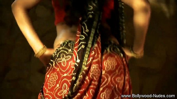 Tarian Si Gadis Coklat India Yang Menggoda, Bikin Ngilu Lihat Gerakannya