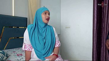 Blinkit Kurir Cukur Bulu Memek Bini Hijab, Lalu Ngewe Keras.