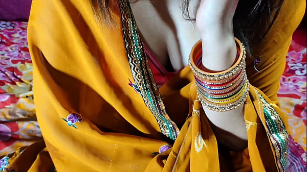 Bhabhi India Pertama Kali Ngentot Sama Adik Ipar, Pake Omongan Kotor Bahasa Hindi Yang Bikin Makin Panas.