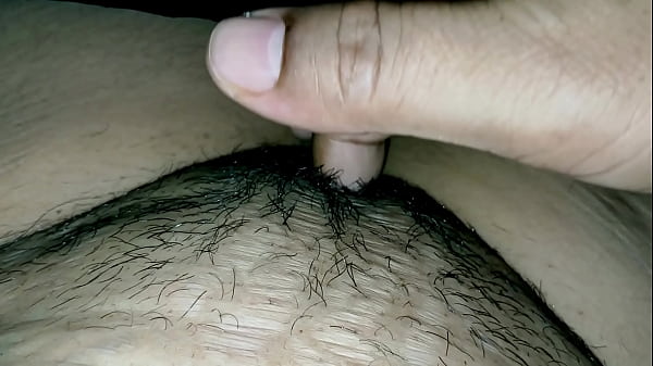 Ibu Tiri Dengan Bokong Gede Setuju Tidur Bareng Anak Tiri, Makin Greget Pas Mulai Meraba.