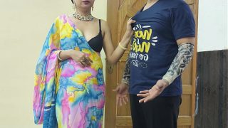 Ibu Tiri India, Montok Dan Seksi, Bantu Anak Tiri Berhenti Merokok Sambil Kasih Kenikmatan Nafsu