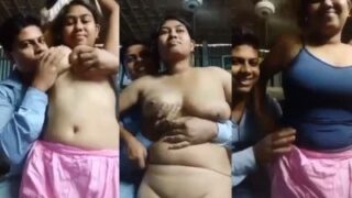 A Pervert Fucks His Busty College Gf In An Indian Xxx