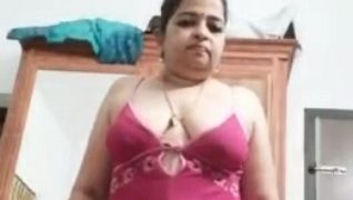 Vishu Kani Dari Kerala, Basah Kuyup Dan Siap Digoda.