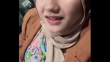 Cewek Abg Indonesia Live, Goyangin Tubuh Sambil Striptis Panas Bikin Ngiler.