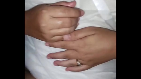 Istri Tetangga Minta Dimuntahin, Detik-detik Sange