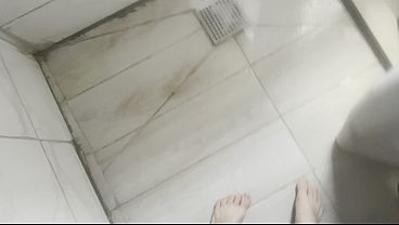Gue Nemuin Dildo Di Kamar Ibu Tiri Arab Gue, Trus Gue Kasih Cobain Kontol Beneran.