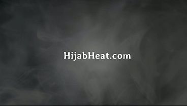 Bosok Arab Muslim Ketat Digebukin Bareng-bareng Di Kantor