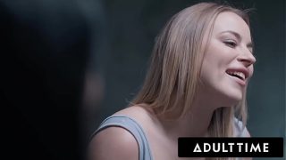Waktu Dewasa – Si Pelacur Pawg Anna Claire Clouds Godain Polisi Pas Diinterogasi, Malah Digebukin Keras Sampai Muncrat!