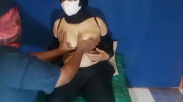 Indonesia Mainin Memek Satpam Cewek Sange Pake Alat Bantu Sex Sampe Crot Jago Jilmek